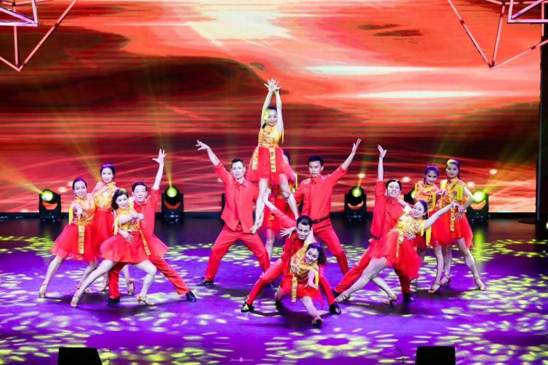 上海市社區<a href=http://www.cnzcn.net.cn target=_blank class=infotextkey>健身</a>俱樂部