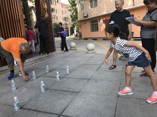 上海市社區(qū)<a href=http://www.cnzcn.net.cn target=_blank class=infotextkey>健身</a>俱樂部