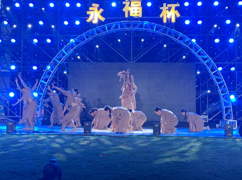 上海市社區<a href=http://www.cnzcn.net.cn target=_blank class=infotextkey>健身</a>俱樂部