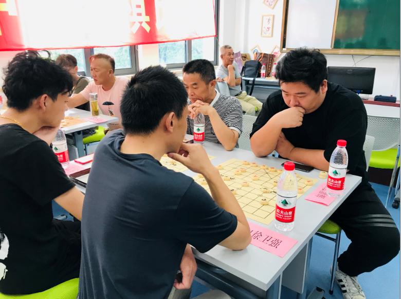 上海市社區<a href=http://www.cnzcn.net.cn target=_blank class=infotextkey>健身</a>俱樂部