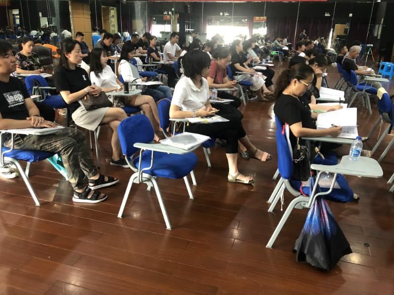 上海市社區<a href=http://www.cnzcn.net.cn target=_blank class=infotextkey>健身</a>俱樂部 上海市社區<a href=http://www.cnzcn.net.cn target=_blank class=infotextkey>健身</a>俱樂部