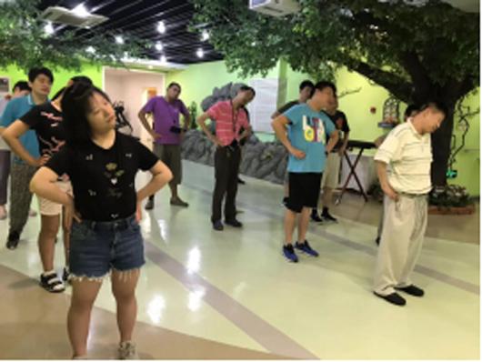 上海市社區<a href=http://www.cnzcn.net.cn target=_blank class=infotextkey>健身</a>俱樂部