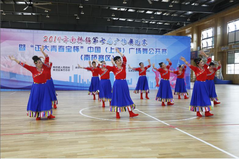 上海市社區(qū)<a href=http://www.cnzcn.net.cn target=_blank class=infotextkey>健身</a>俱樂部