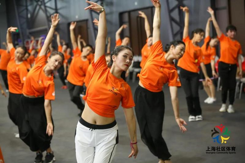 上海市社區<a href=http://www.cnzcn.net.cn target=_blank class=infotextkey>健身</a>俱樂部