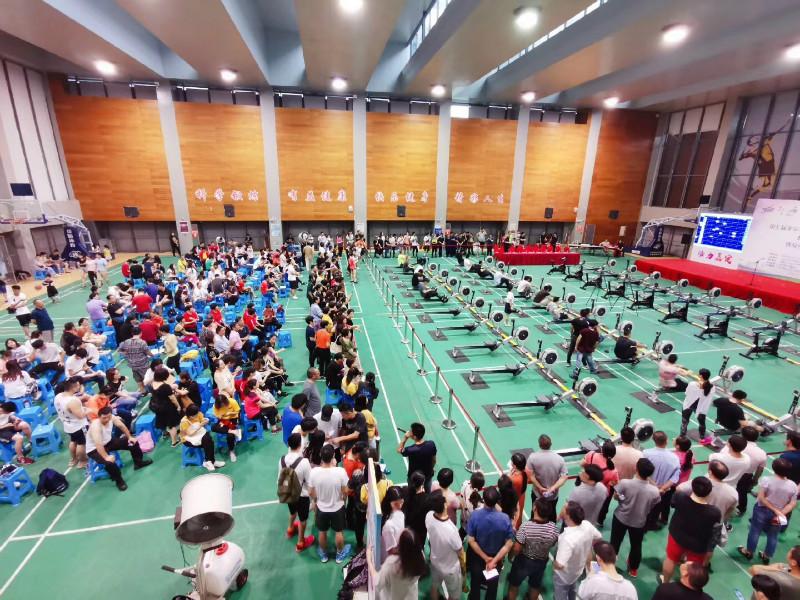 上海市社區<a href=http://www.cnzcn.net.cn target=_blank class=infotextkey>健身</a>俱樂部