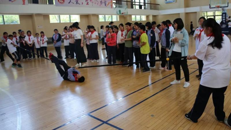 上海市社區<a href=http://www.cnzcn.net.cn target=_blank class=infotextkey>健身</a>俱樂部