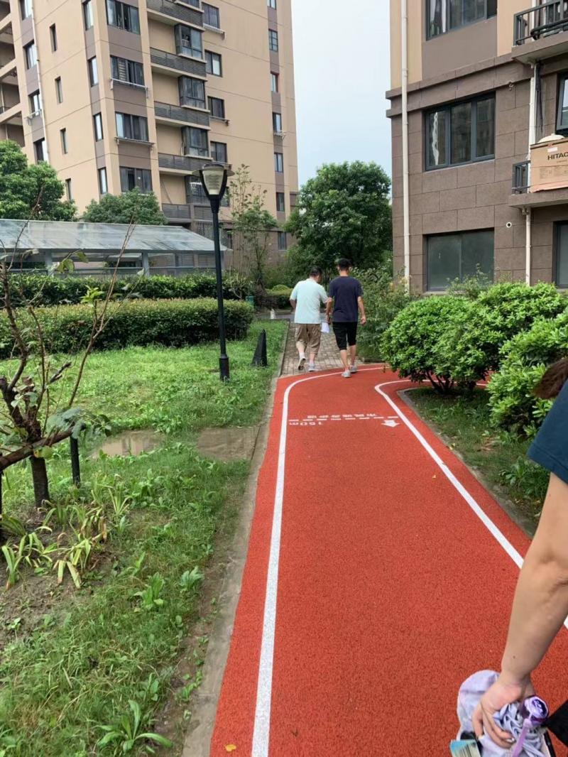 上海市社區(qū)<a href=http://www.cnzcn.net.cn target=_blank class=infotextkey>健身</a>俱樂(lè)部