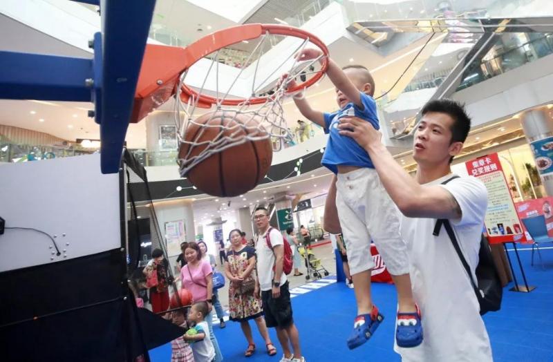 上海市社區<a href=http://www.cnzcn.net.cn target=_blank class=infotextkey>健身</a>俱樂部