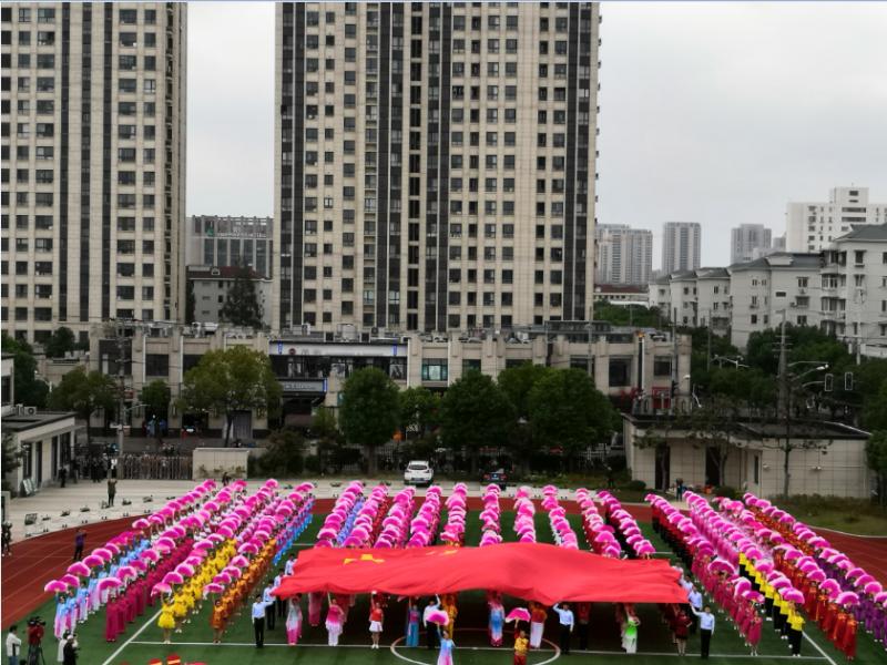 上海市社區(qū)<a href=http://www.cnzcn.net.cn target=_blank class=infotextkey>健身</a>俱樂部