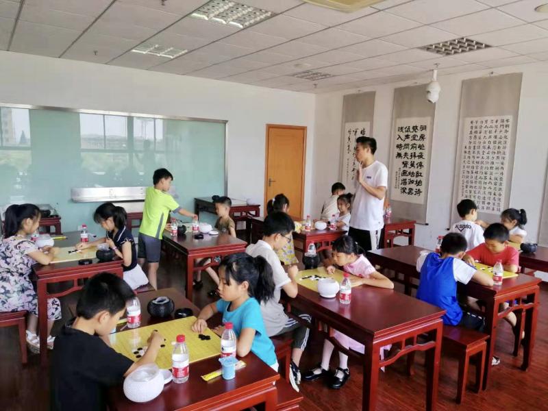 上海市社區<a href=http://www.cnzcn.net.cn target=_blank class=infotextkey>健身</a>俱樂部