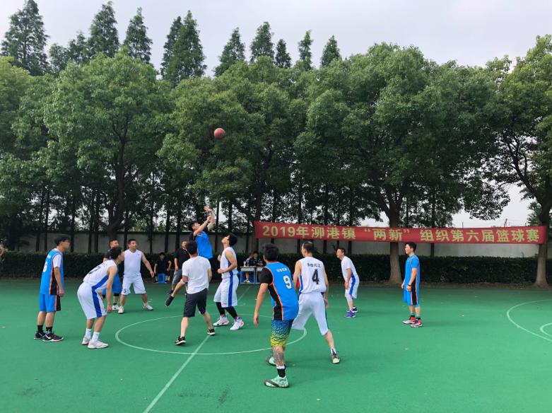 上海市社區<a href=http://www.cnzcn.net.cn target=_blank class=infotextkey>健身</a>俱樂部