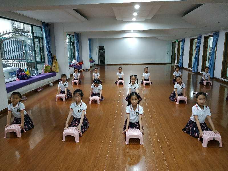 上海市社區<a href=http://www.cnzcn.net.cn target=_blank class=infotextkey>健身</a>俱樂部 上海市社區<a href=http://www.cnzcn.net.cn target=_blank class=infotextkey>健身</a>俱樂部