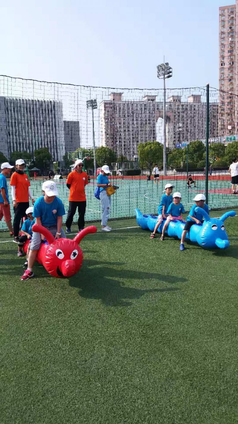 上海市社區(qū)<a href=http://www.cnzcn.net.cn target=_blank class=infotextkey>健身</a>俱樂部