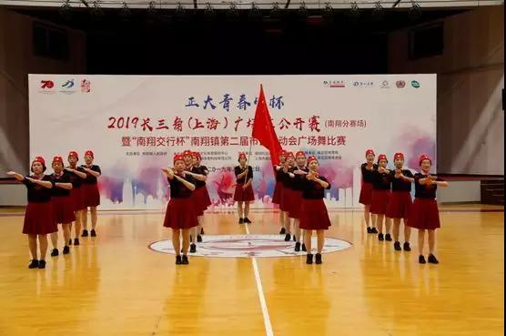 上海市社區(qū)<a href=http://www.cnzcn.net.cn target=_blank class=infotextkey>健身</a>俱樂部