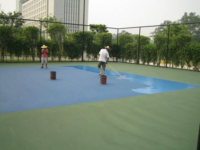 <a href=http://www.cnzcn.net.cn target=_blank class=infotextkey>丙烯酸</a>球場面層施工