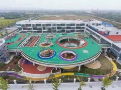 屋頂幼兒園塑膠地面_幼兒園塑膠地面工程案例_廣東