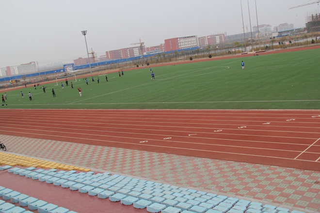 北京交通大學黃驊分校4*4<a href=http://www.cnzcn.net.cn target=_blank class=infotextkey>塑膠跑道</a>工程實例