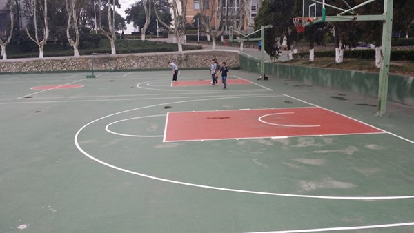 <a href=http://www.cnzcn.net.cn target=_blank class=infotextkey>硅PU</a>籃球場