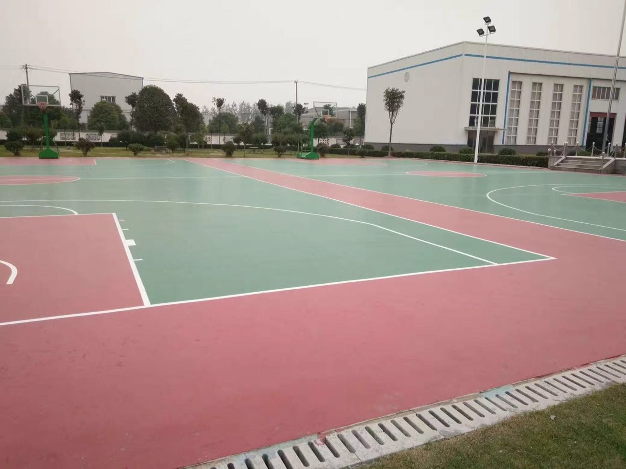 福建某單位 <a href=http://www.cnzcn.net.cn target=_blank class=infotextkey>硅PU</a>球場