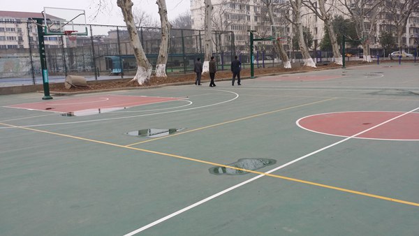 <a href=http://www.cnzcn.net.cn target=_blank class=infotextkey>硅PU</a>籃球場