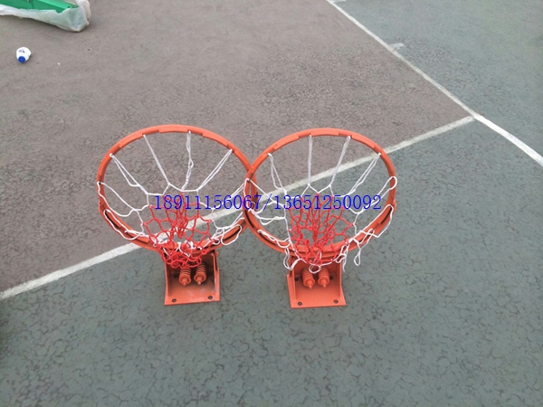 移動籃球架