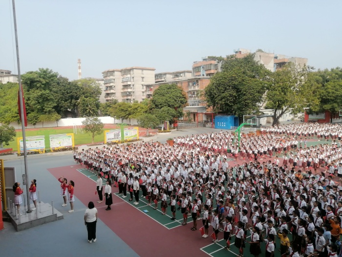 雛鷹歌聲贊祖國，禮善少年奮追夢