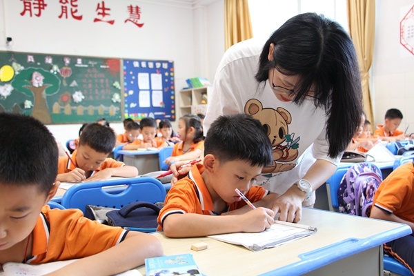 開發區中心小學：托管到位，服務暖心