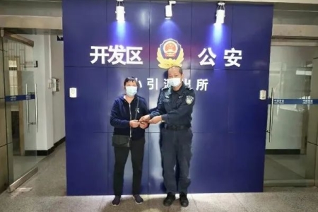 火炬區：如果平安有顏色，那一定是“警察藍”