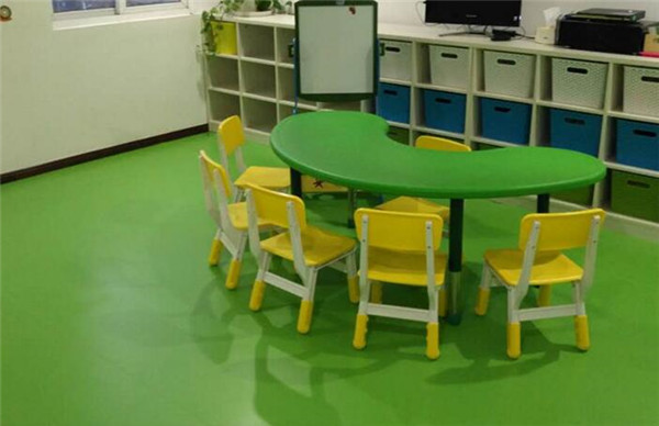 幼兒園<a href=http://www.cnzcn.net.cn target=_blank class=infotextkey>塑膠跑道</a>
