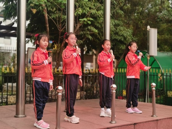 開(kāi)發(fā)區(qū)中心小學(xué)舉行三八婦女節(jié)慶祝活動(dòng)