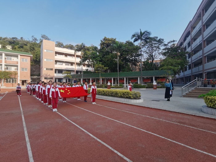 開發區第一小學：新學期共赴嶄新夢想，同奮斗助力百年校慶
