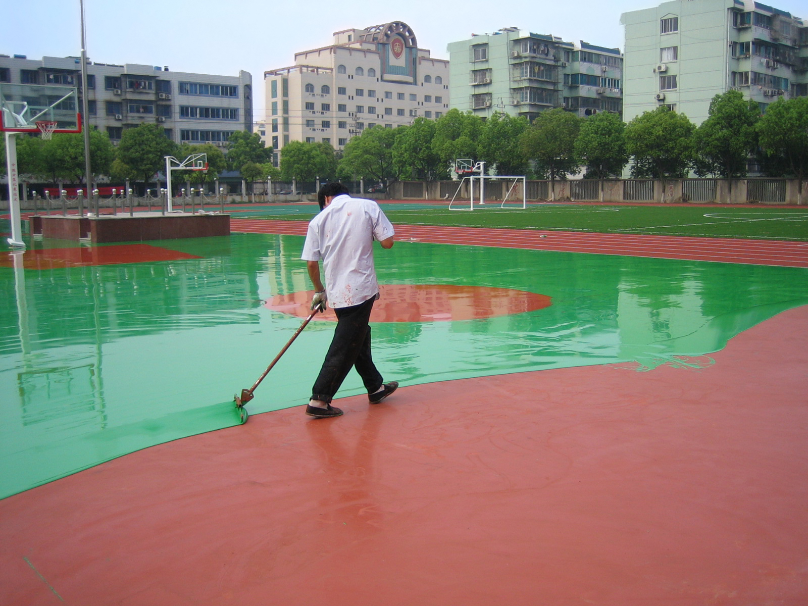 自結紋<a href=http://www.cnzcn.net.cn target=_blank class=infotextkey>塑膠跑道</a>