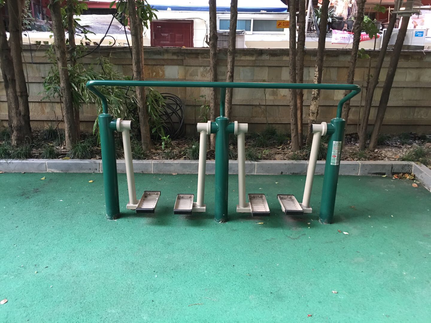 雙位漫步機