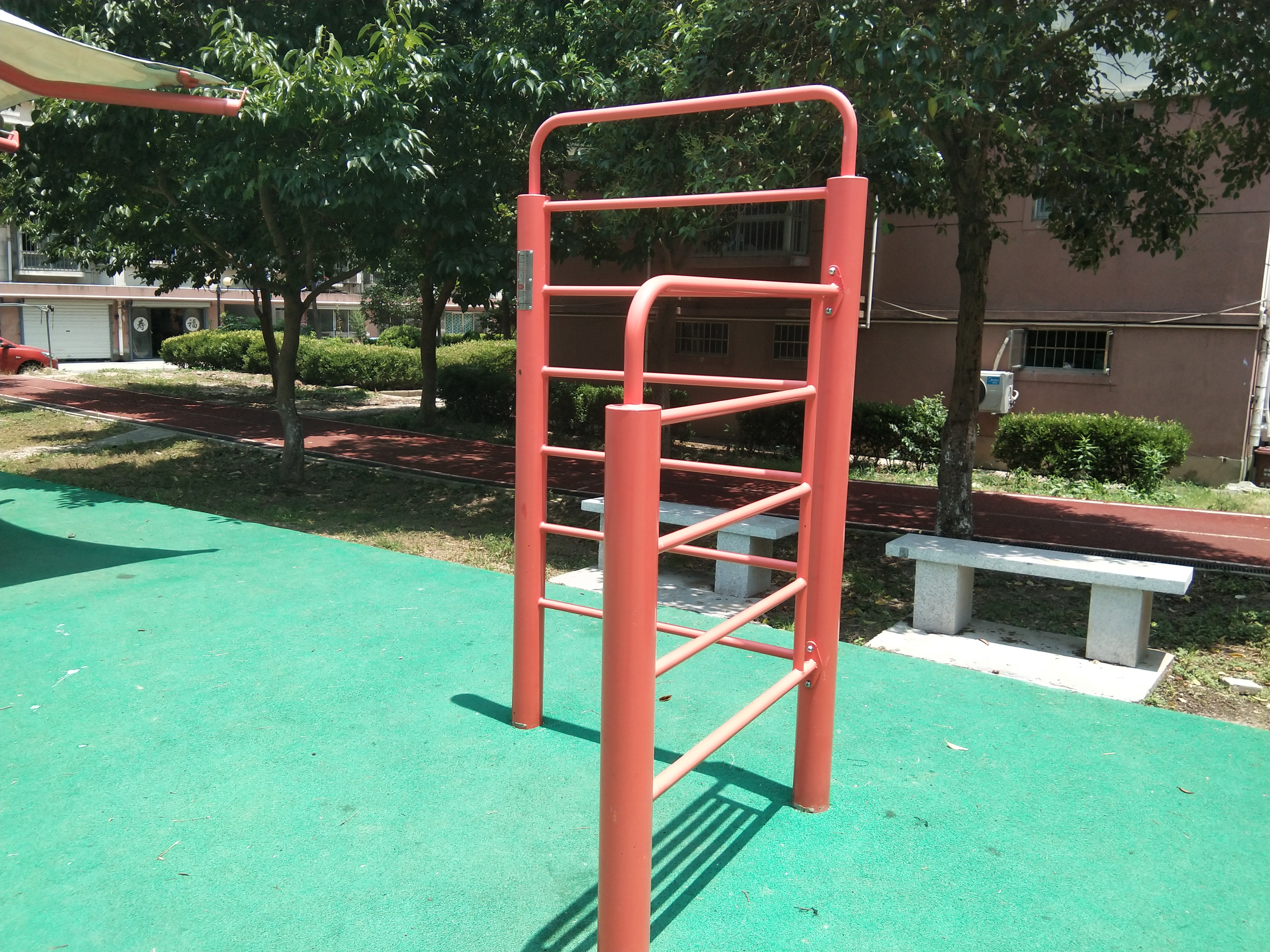 肩腿部拉伸器