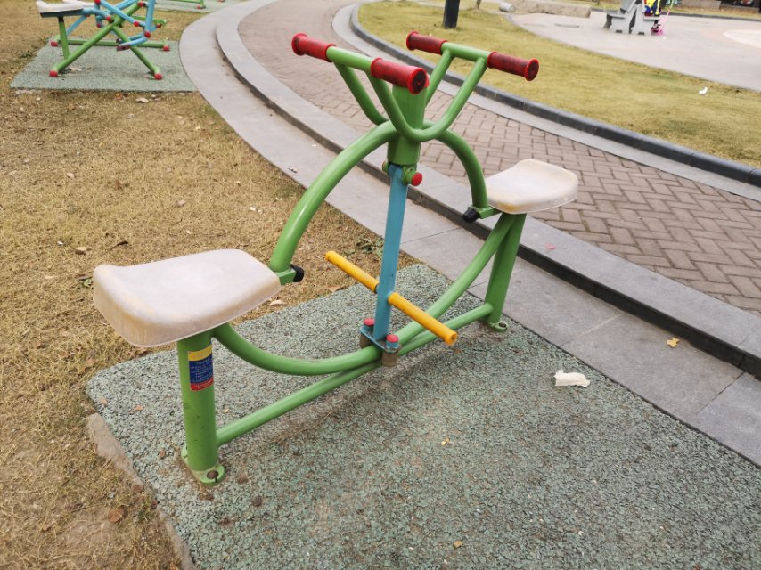 下肢康復器