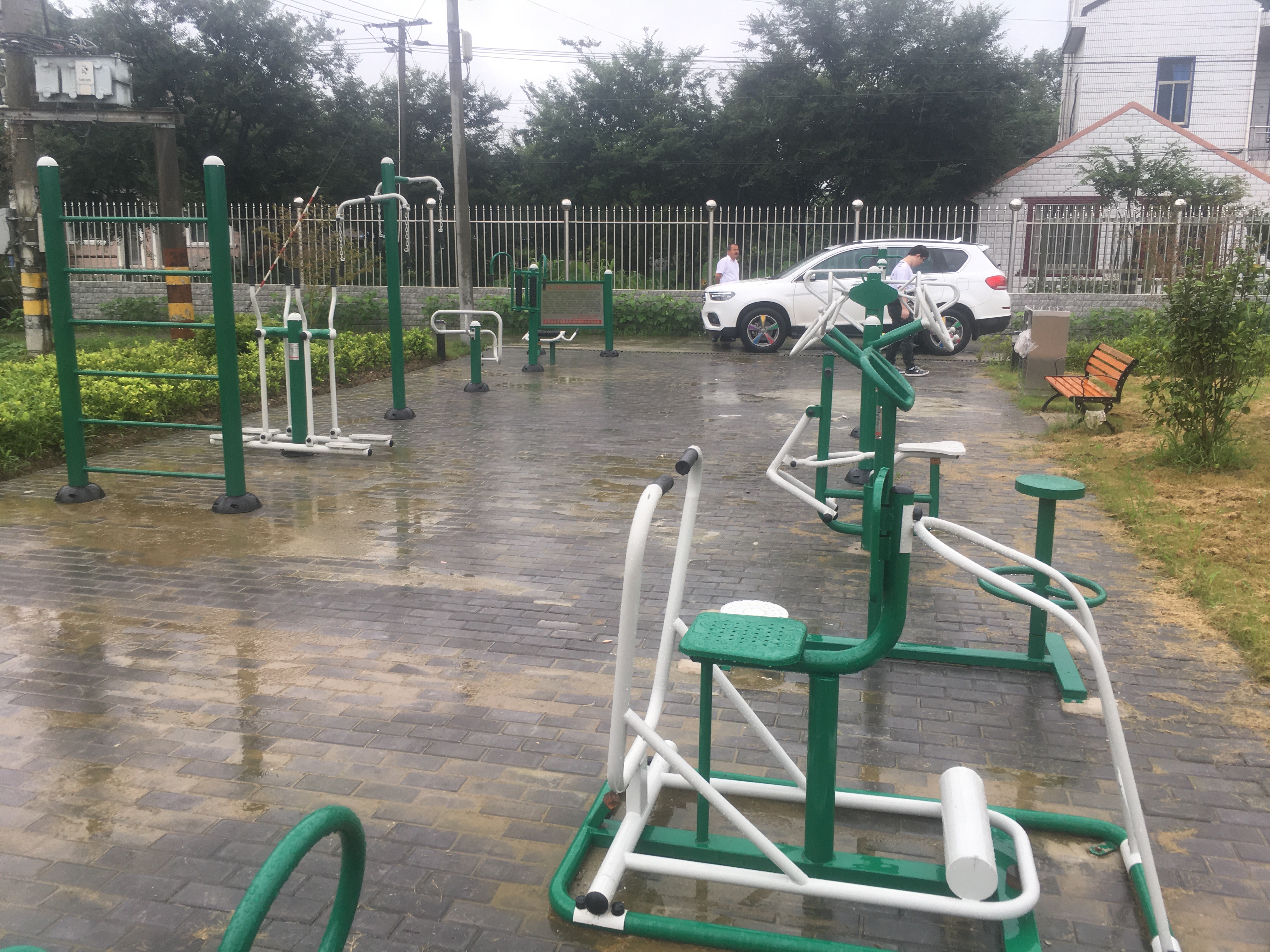 民華村健身點