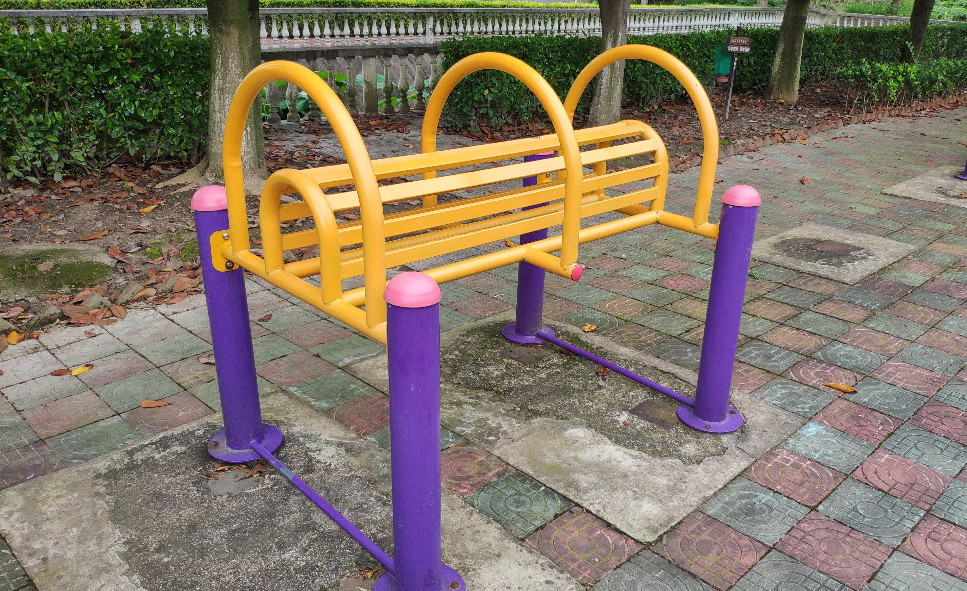 伸腰器