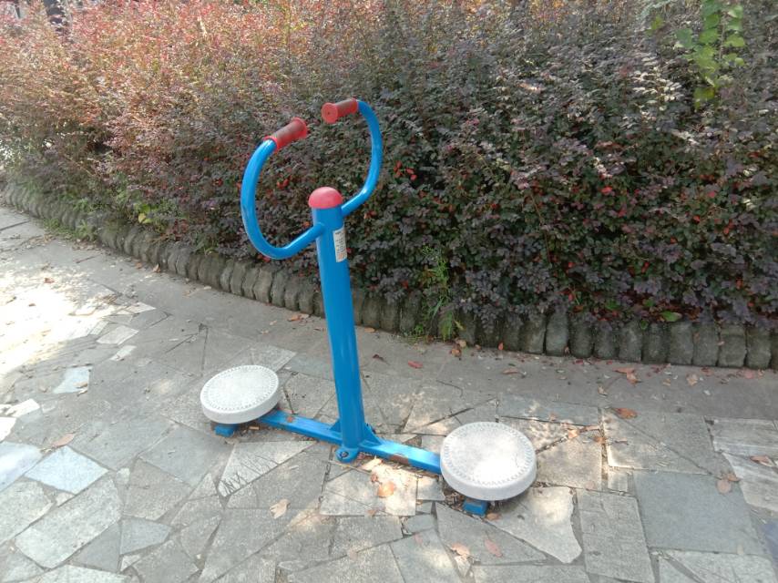 扭腰器