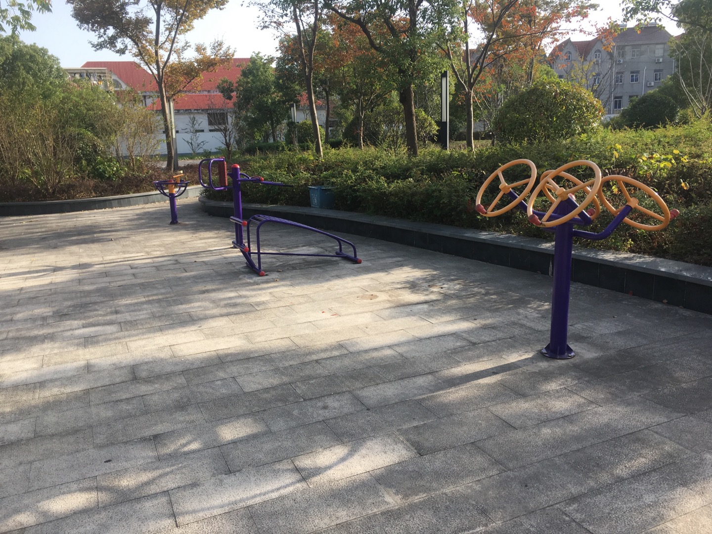 老港鎮濱海居民委員會濱海馨園健身苑點