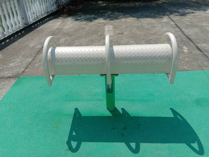 伸腰伸背器
