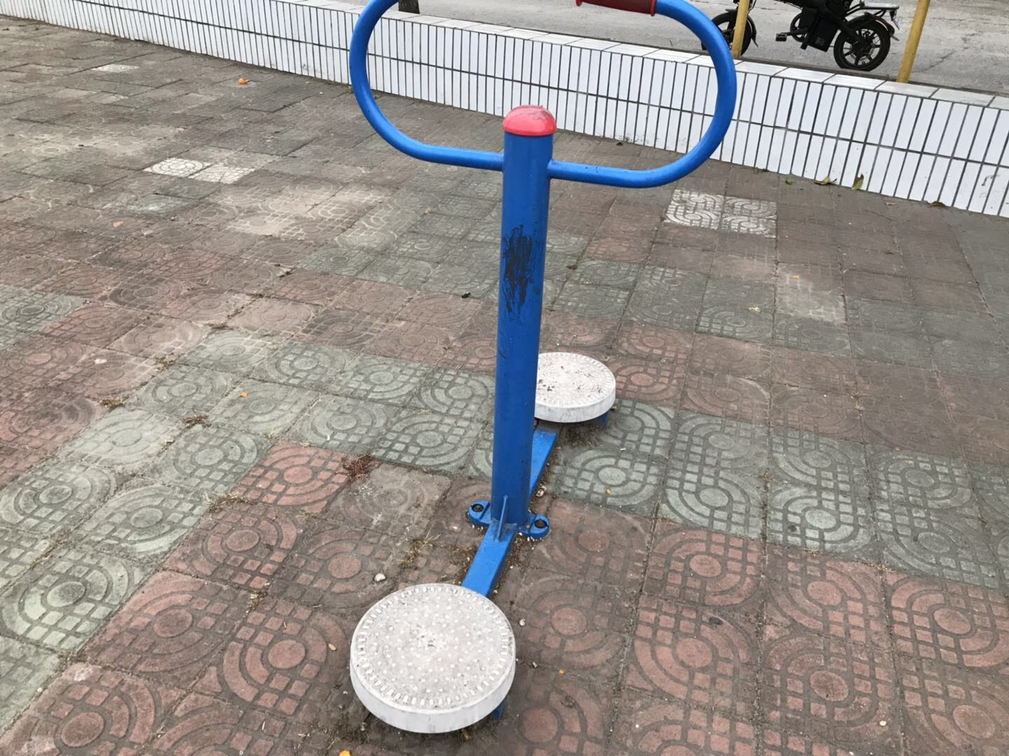 扭腰器