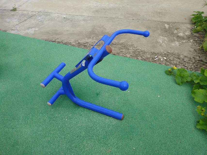 背肌訓練器