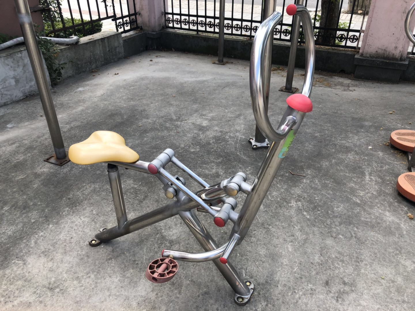 健騎器
