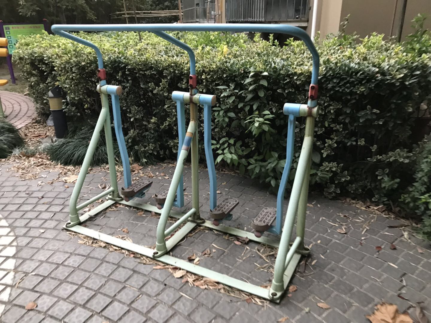 太空漫步器