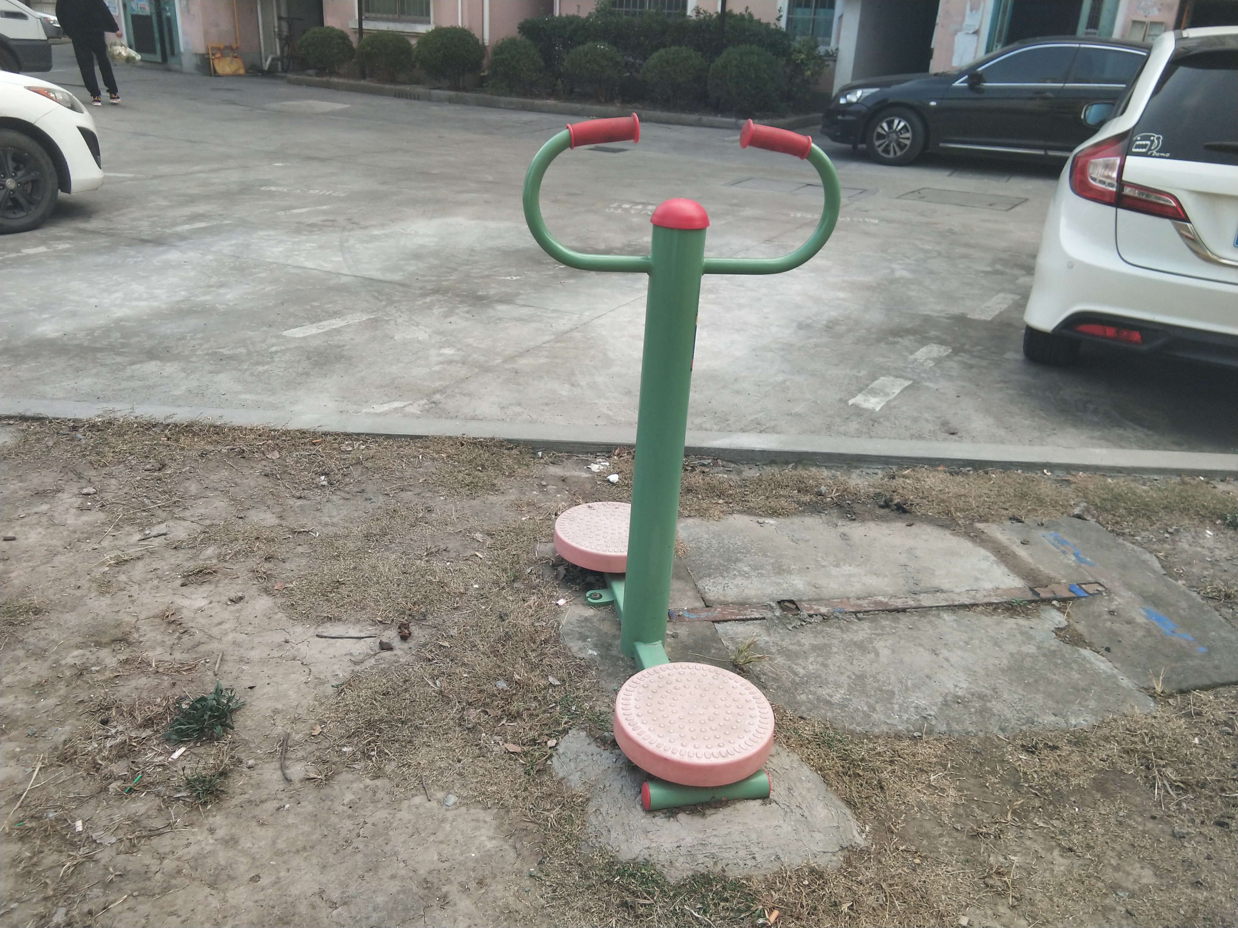 扭腰器