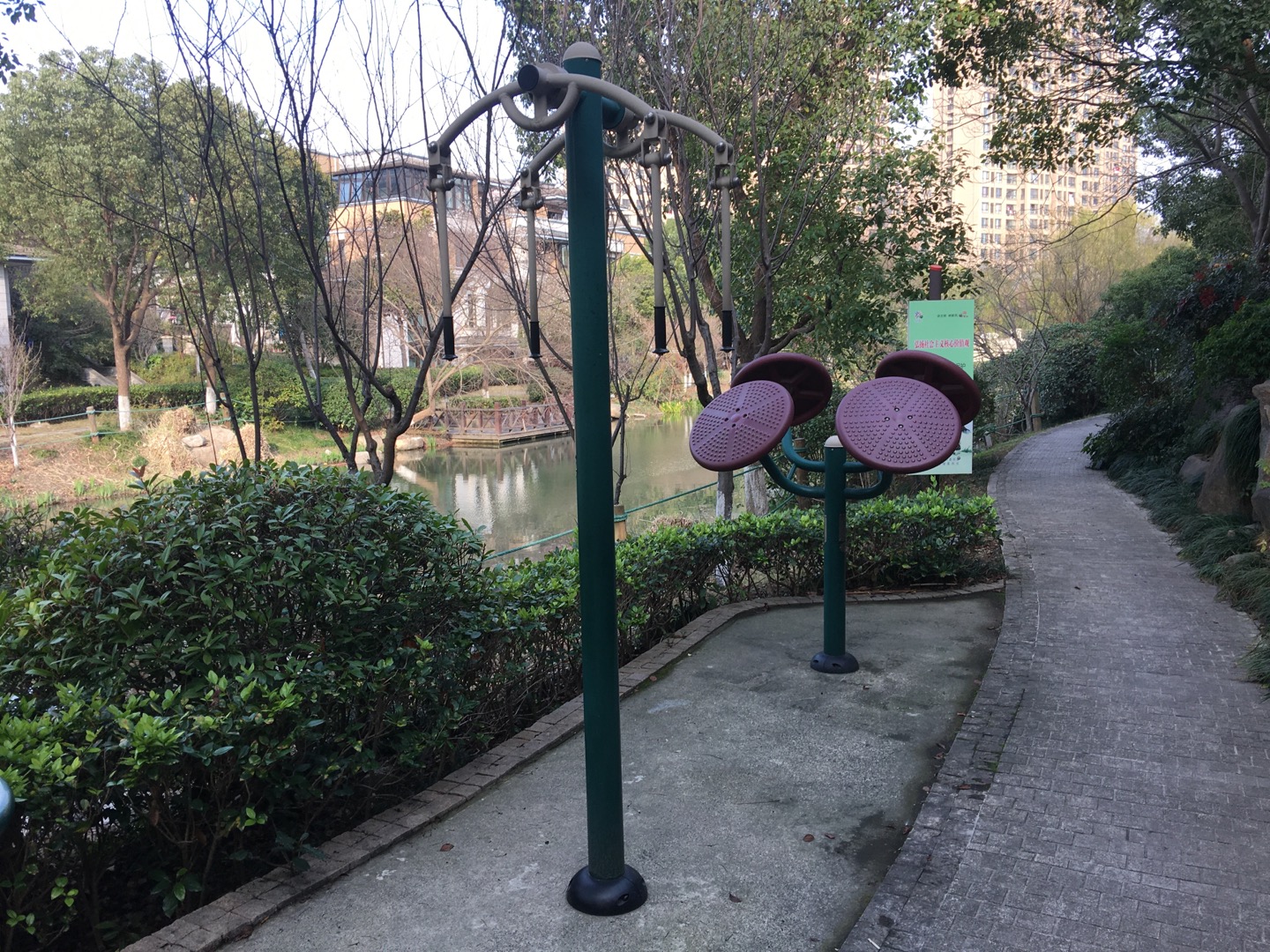上肢體牽引器