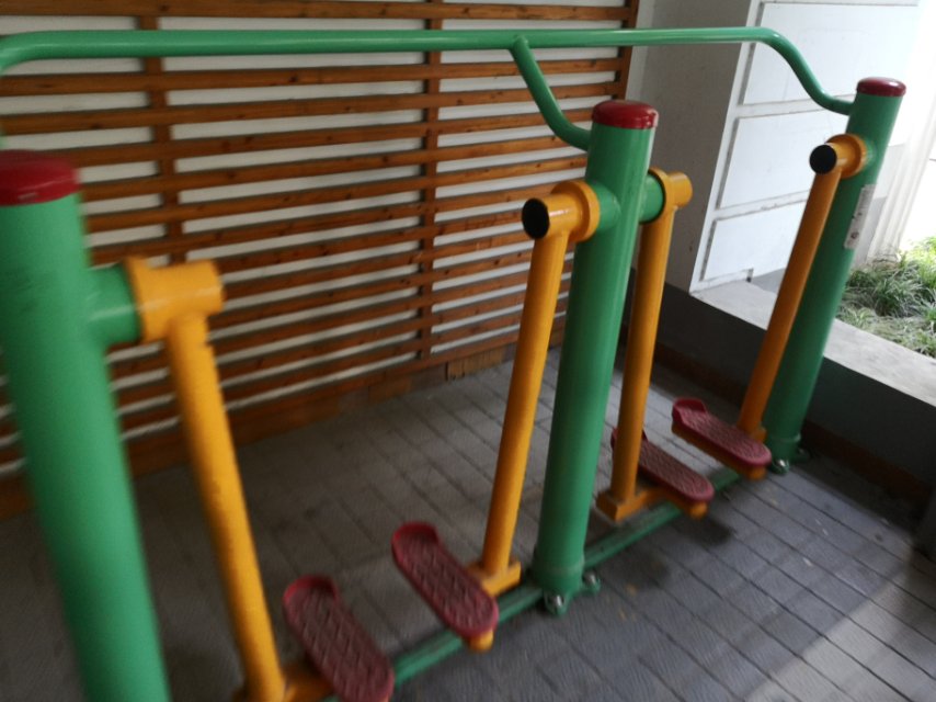 兩聯漫步機