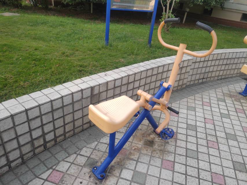健騎機