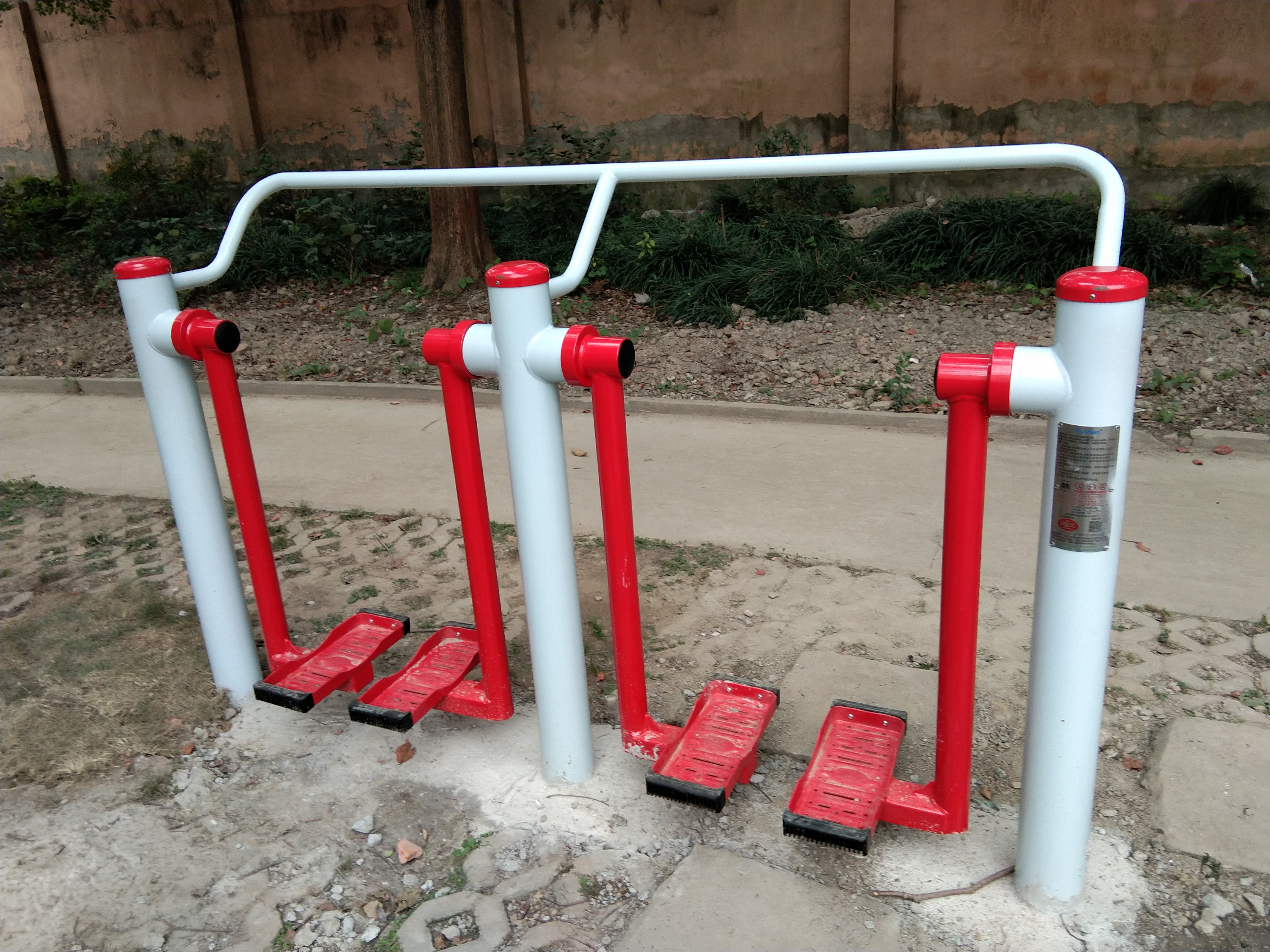 兩聯漫步機