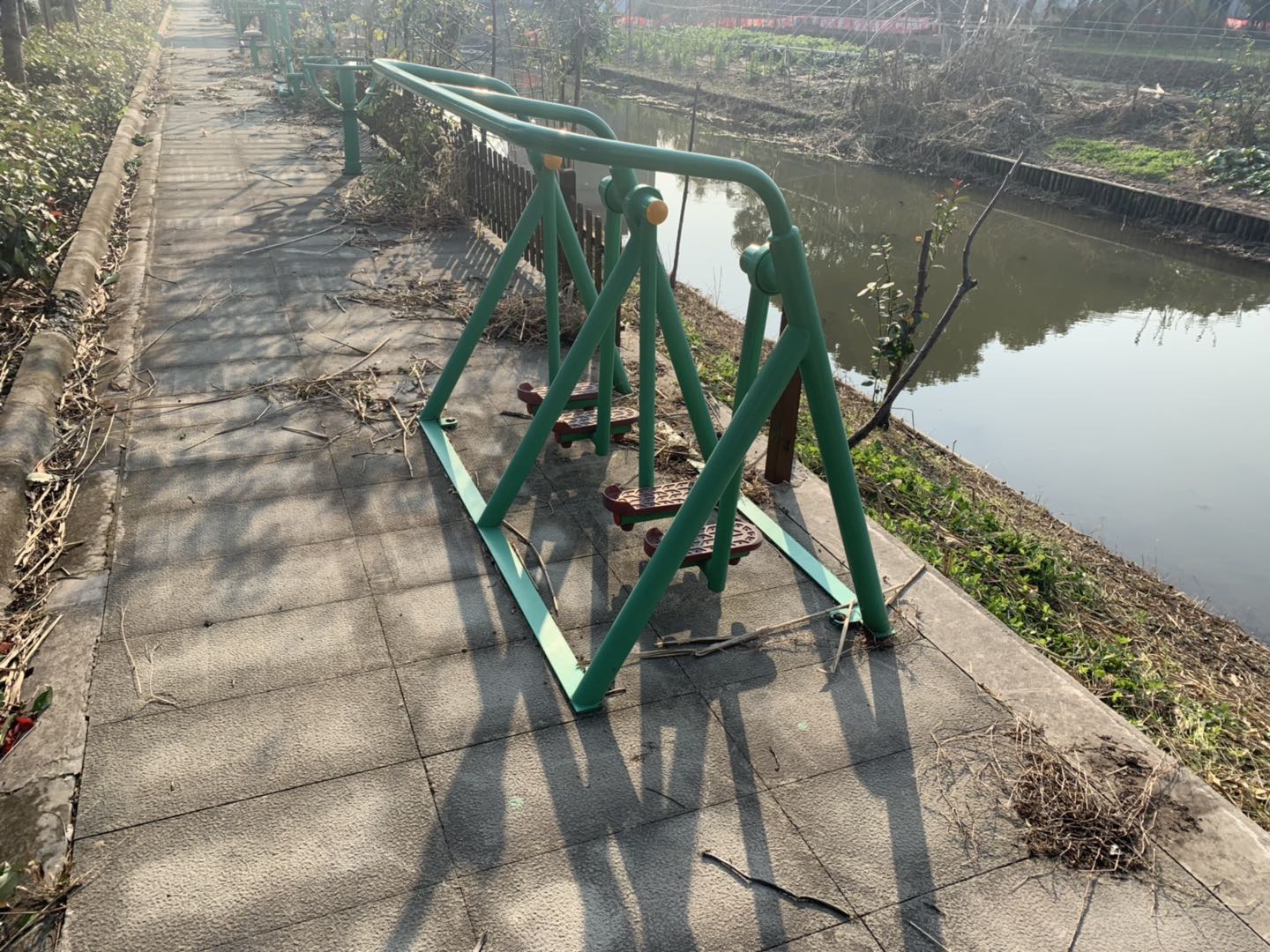 其 它